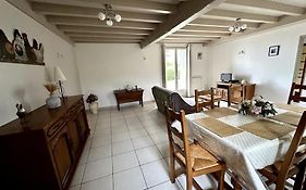 Maison De Campagne Proche Vichy